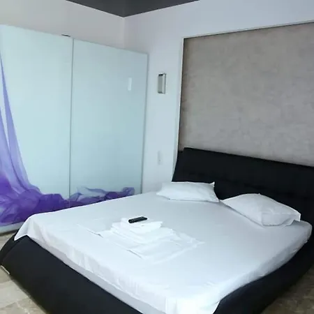Lavand Apartment *